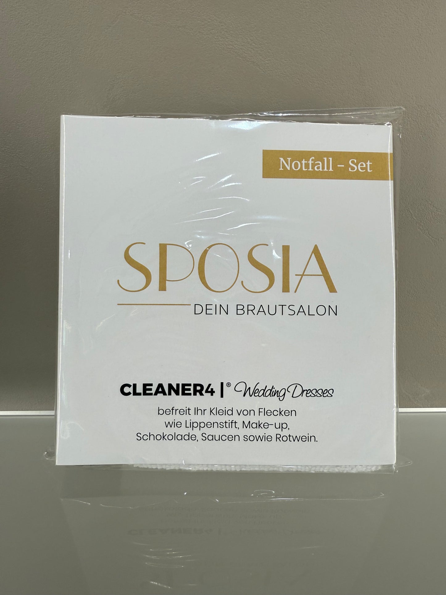 Weddingdress Cleaner