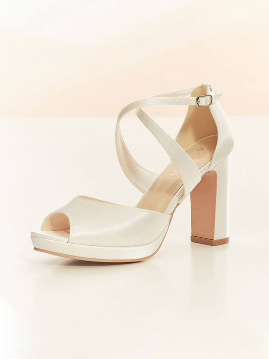 Brautschuhe Cindy creme
